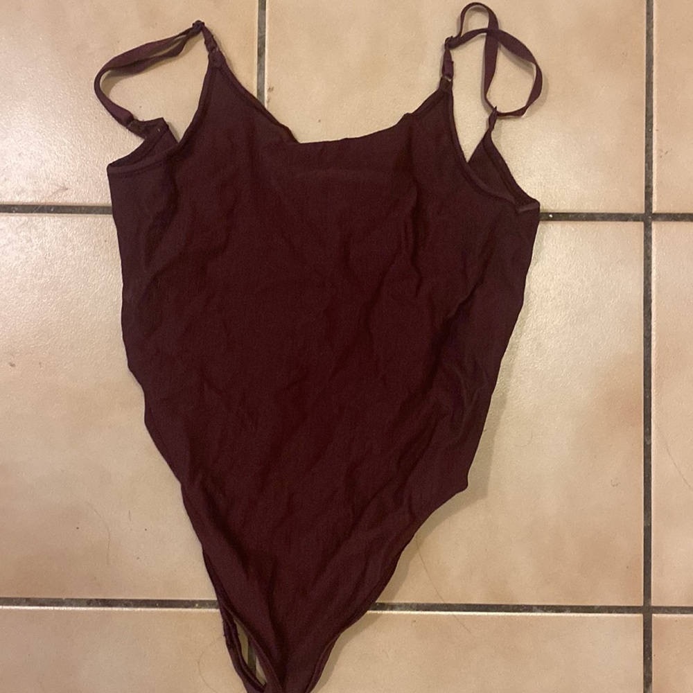 lulu Underneath it all lululemon maroon bodysuit size S like new heat insulate